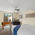 G355 - Gravilla Getaway