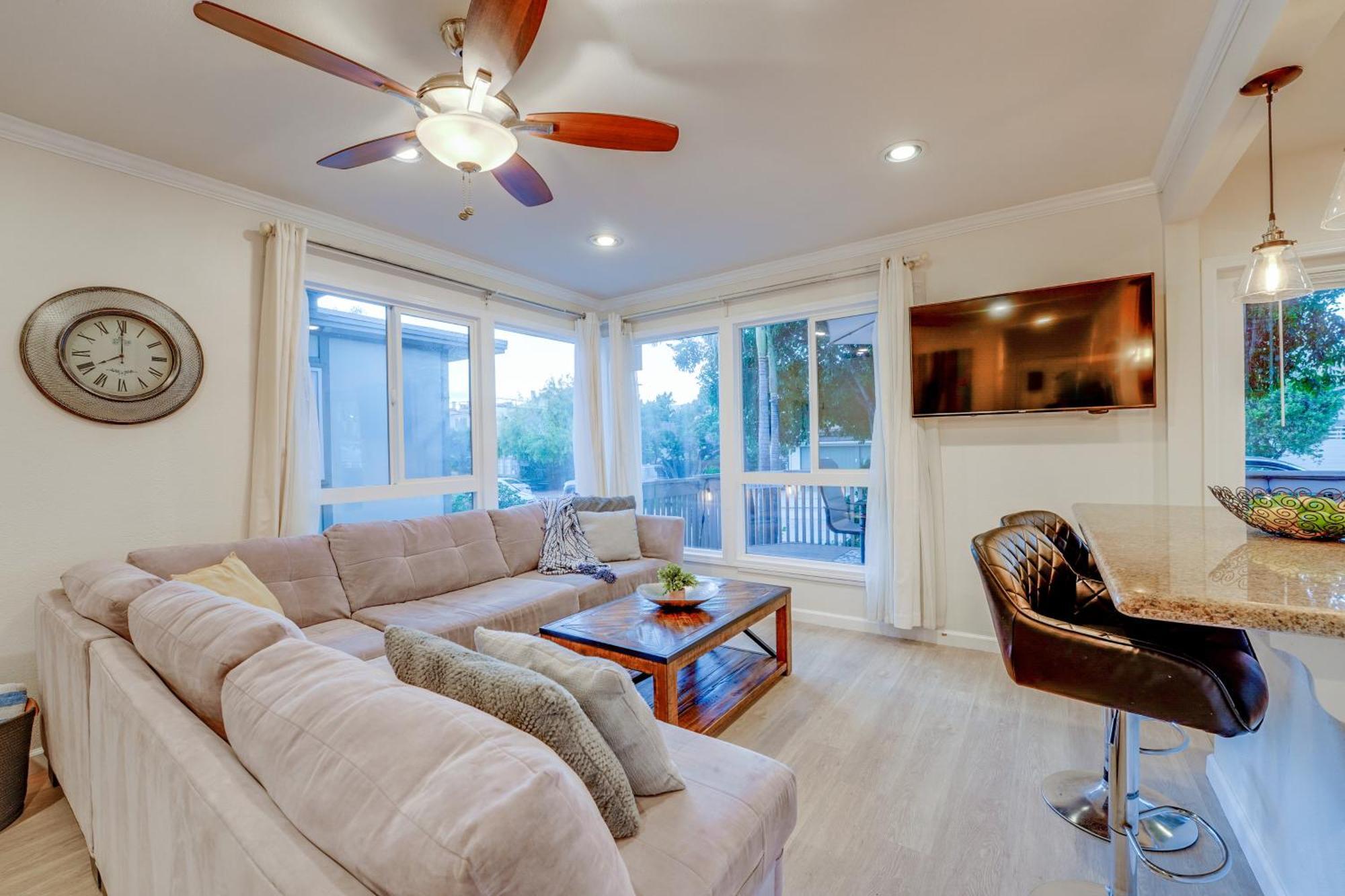 G355 - Gravilla Getaway Holiday home