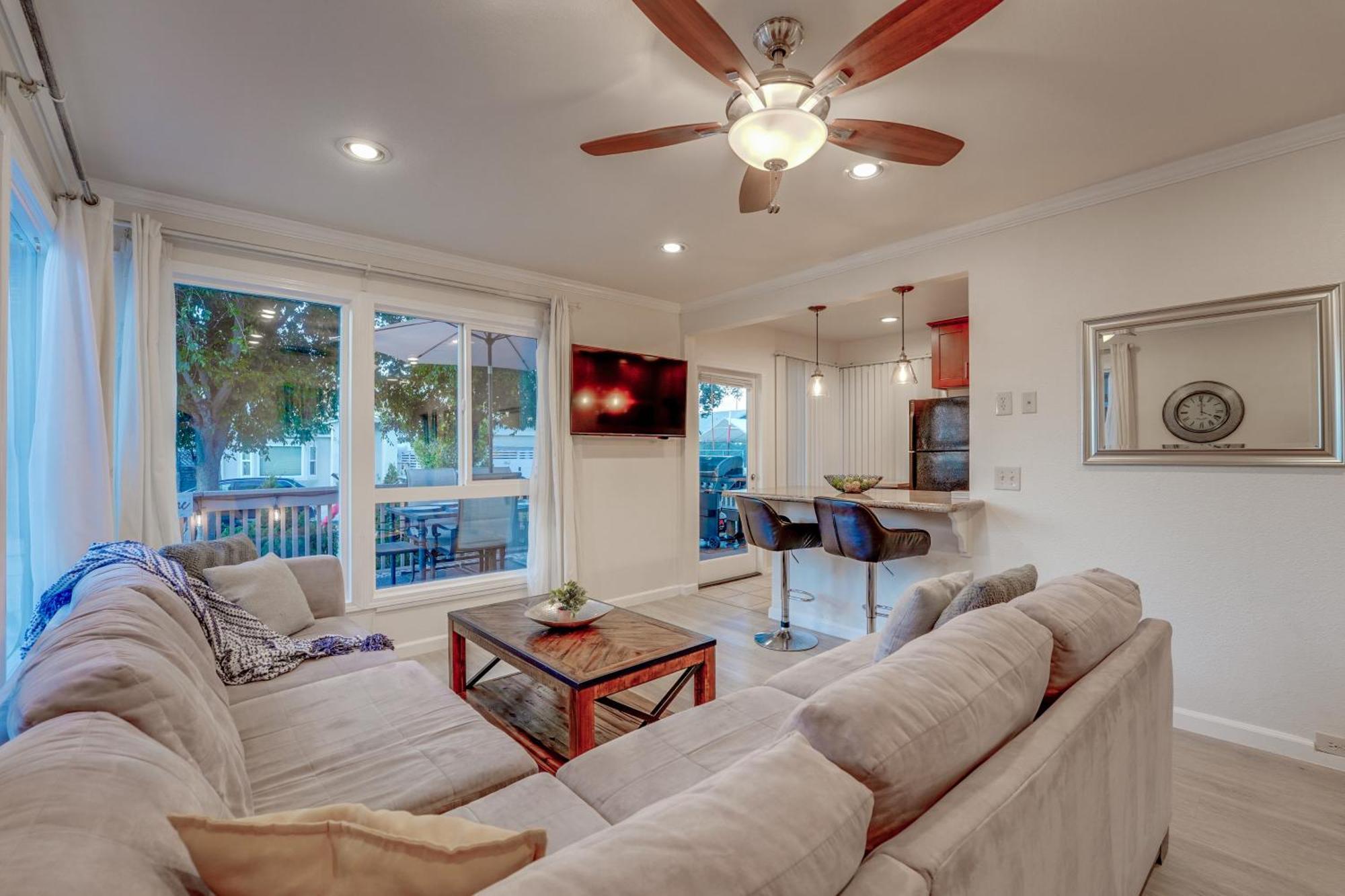 G355 - Gravilla Getaway Holiday home *